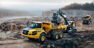 volvo-show-articulated-hauler-a25g-a30g-t2-t3-2324x1200