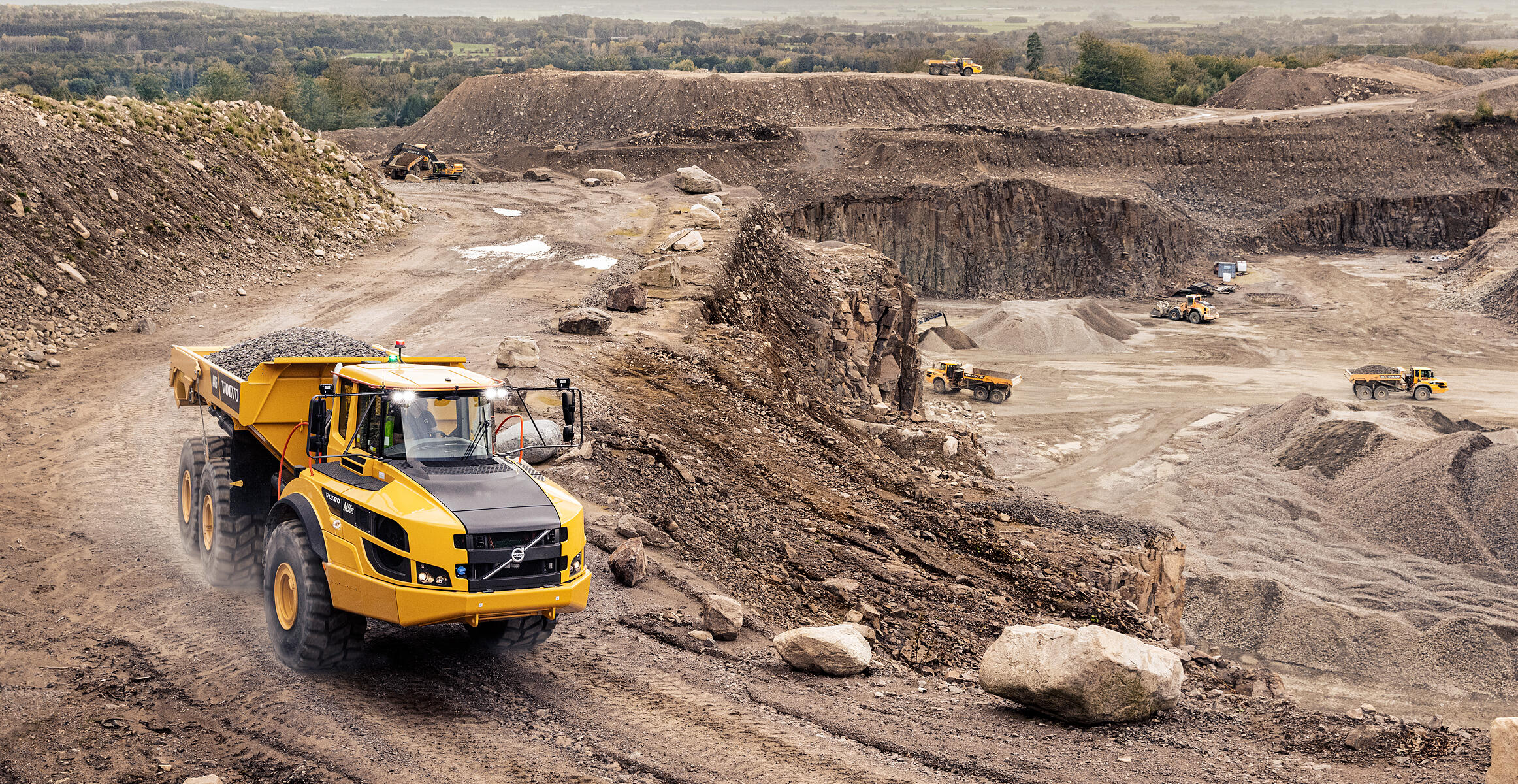 volvo-benefits-articulated-hauler-a45gfs-sv-no-daily-or-weekly-greasing-2324x1200