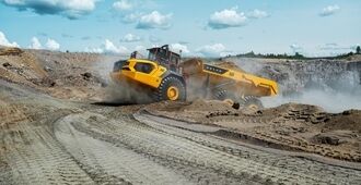 A new generation Volvo A60 articulated hauler with new robust axles
