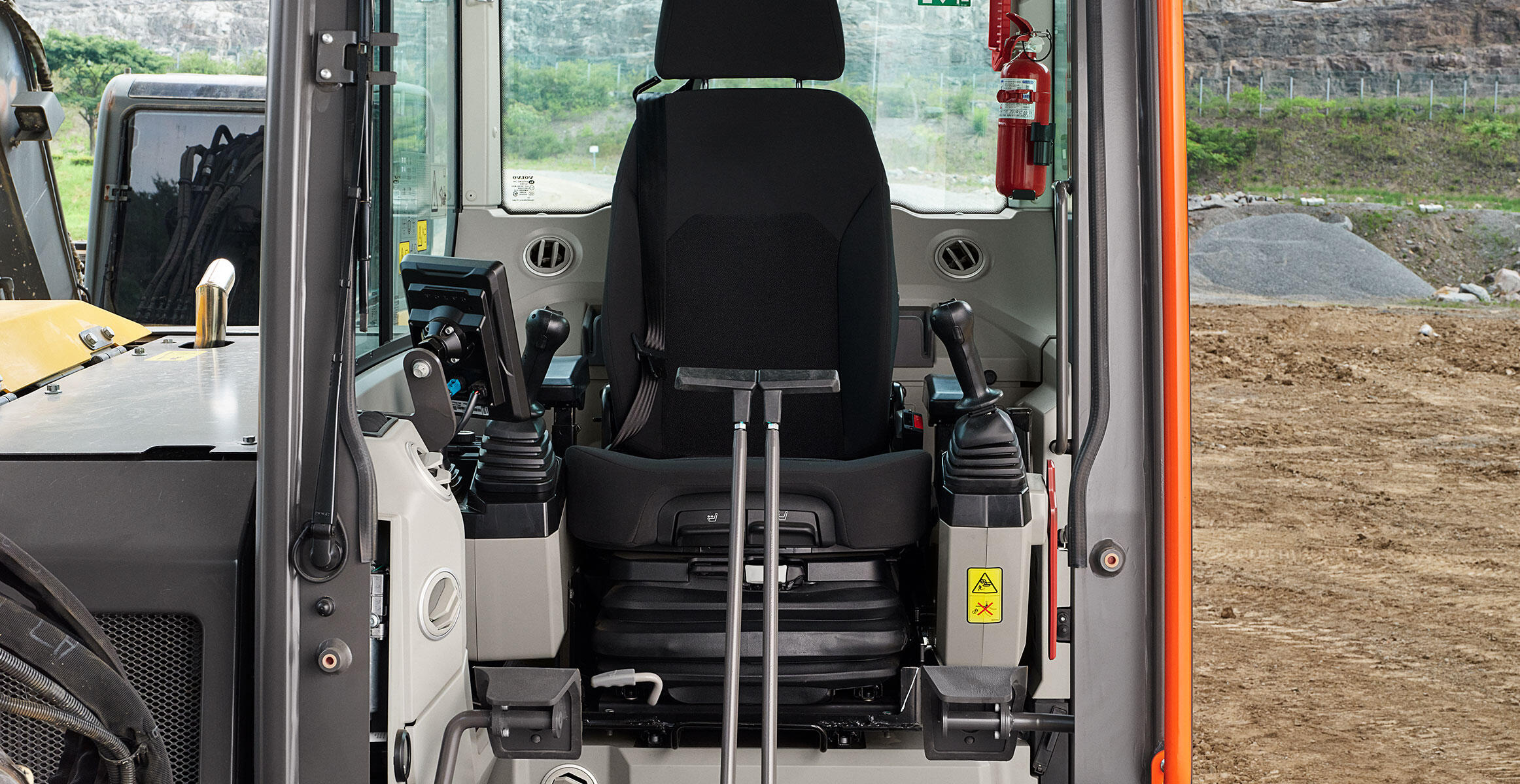 volvo compact excavators ecr90 tier 2–3