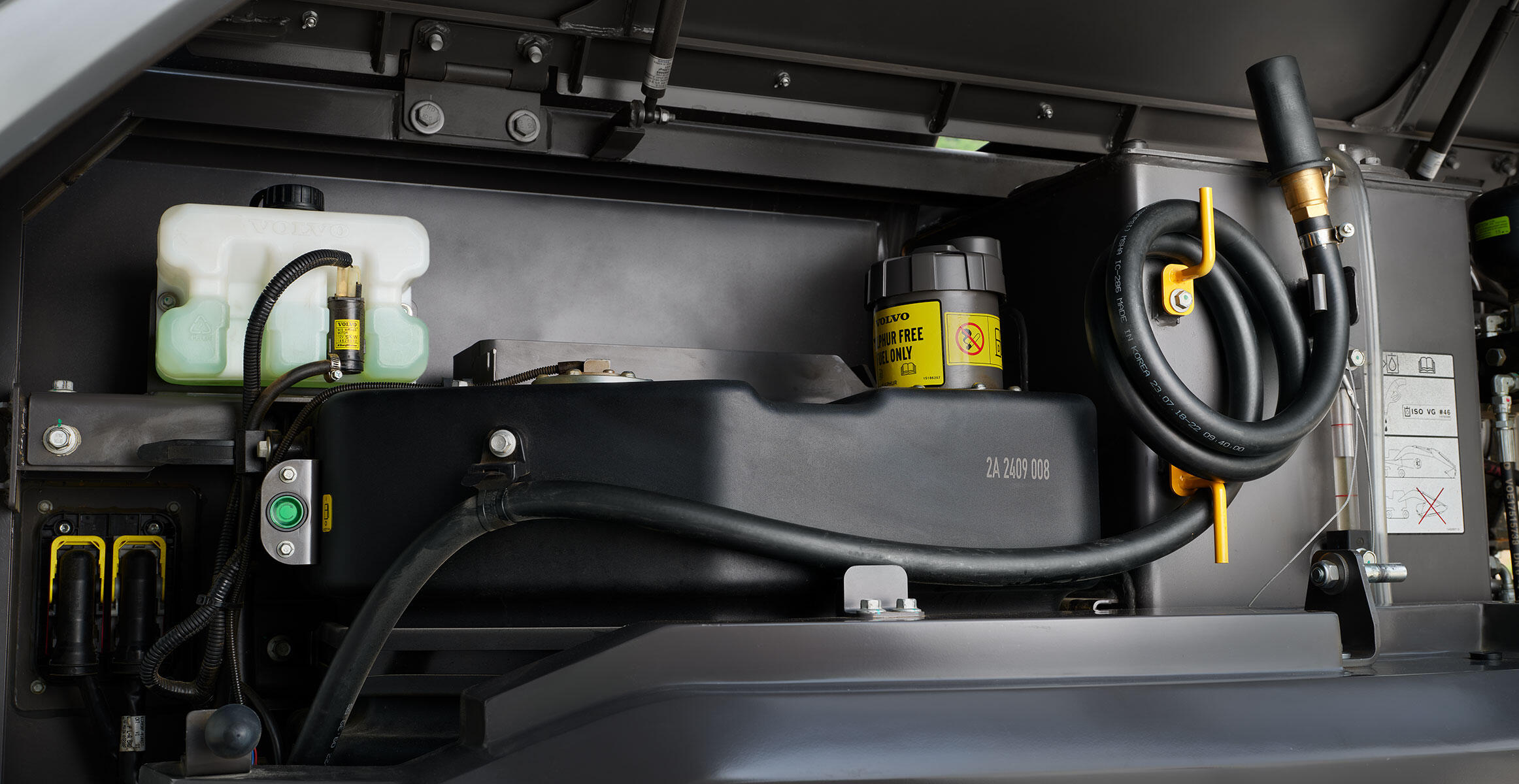 volvo compact excavators ecr90 stage v