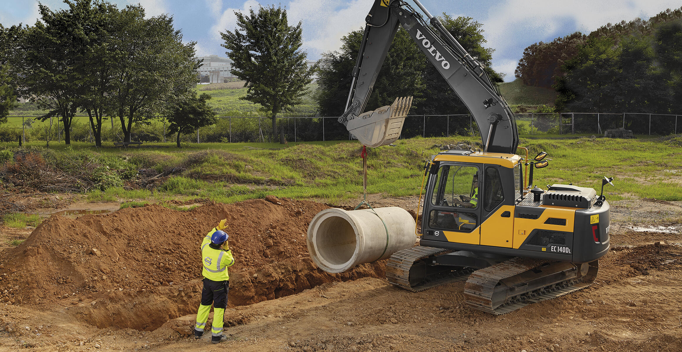 volvo-features-crawler-excavator-ec120d-t3-ec140d-t2-t3-machine-stability-superior-machine-performance-2324x1200