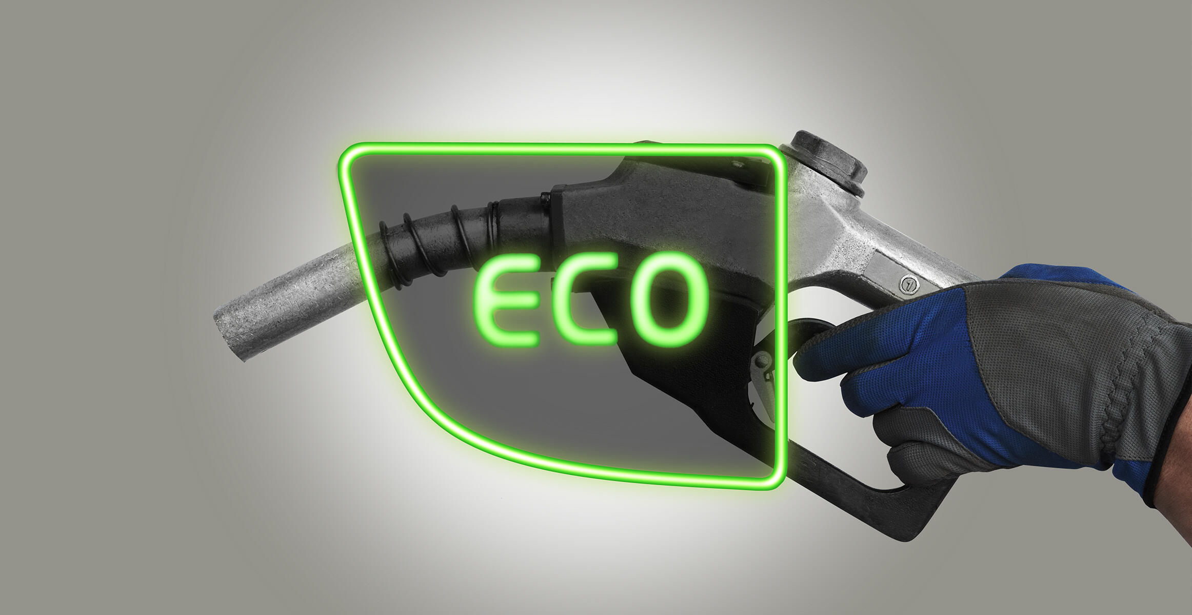 volvo-features-crawler-excavator-ec200d-t3-apac-do-more-with-less-fuel-e-for-economy-2324x1200