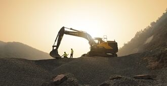 volvo-benefit-crawler-excavator-ec250-e-d8m-get-the-most-of-your-machine-2324x1200