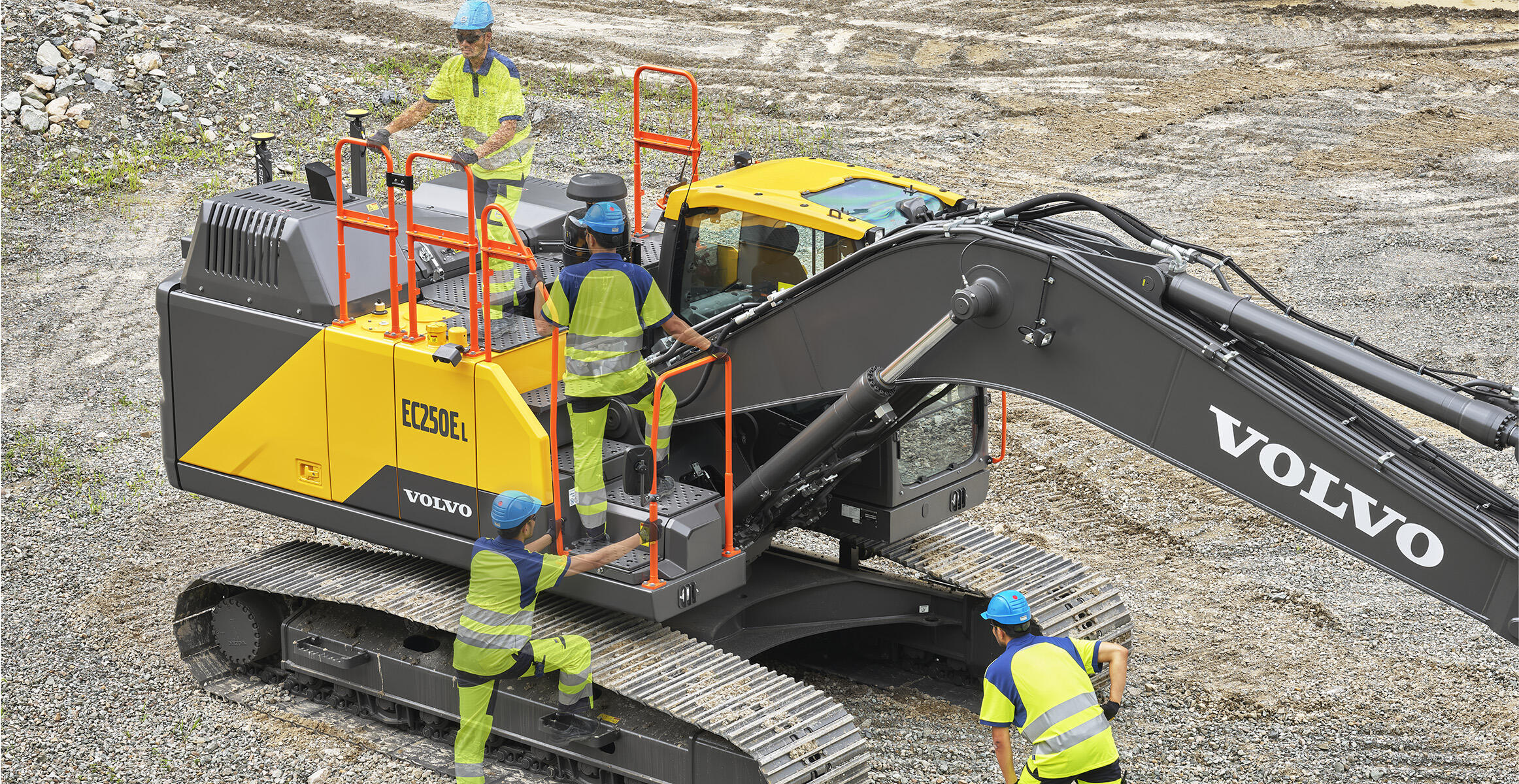EC250E | Excavators | Overview | Volvo Construction Equipment
