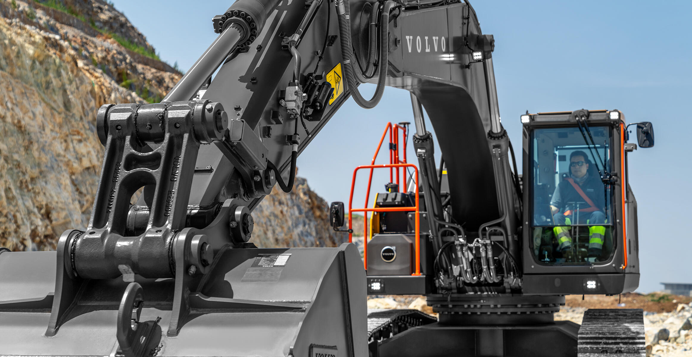 volvo crawler excavators ec260 tier 2–3