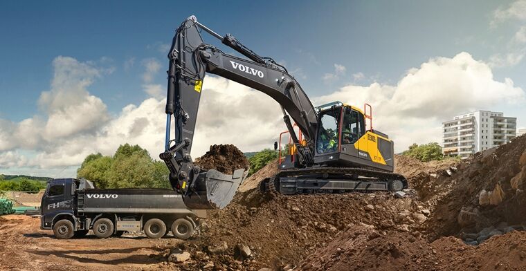 EC300E | Excavators | Overview | Volvo Construction Equipment