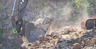 volvo crawler excavators  stage v