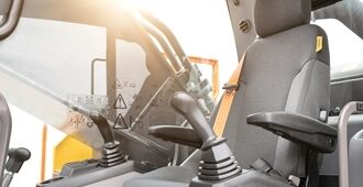 volvo-benefit-crawler-excavator-ec550e-t3-india-industry-renowned-cab-2324x1200