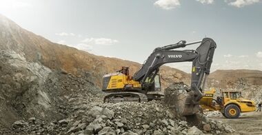 volvo-benefits-crawler-excavator-ec950f-t4f-stagev-cn4-superior-digging-force-2324x1200