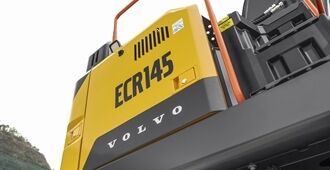 volvo crawler excavators  stage v