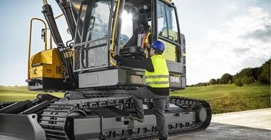 volvo-benefits-crawler-excavator-ecr145e-t4f-sv-cab-improvements-2324x1200