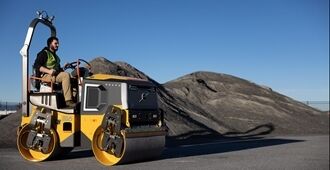 volvo-feature-asphalt-compactor-dd25-electric-high-performance-2324x1200
