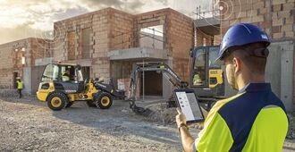 volvo-benefit-compact-excavator-ecr18-electric-make-the-most-of-every-charge-2324x1200