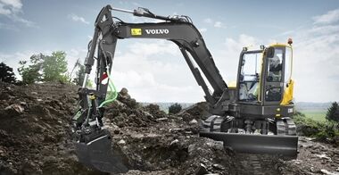 volvo-benefits-compact-excavator-ecr88d-fl-attachments-versatility-north-america-2324x1200