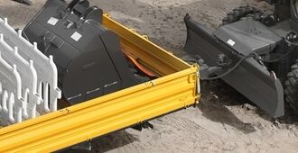 volvo-benefits-wheeled-excavator-ew180e-t4f-trailer-hitch-2324x1200