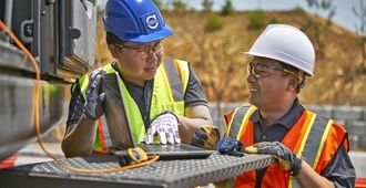 volvo-benefits-wheeled-excavator-ew205e-t4f-complete-solutions-2324x1200