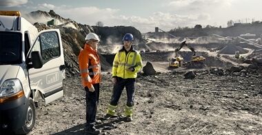 volvo-benefits-wheeled-excavator-ewr150e-t4f-customer-support-agreements-2324x1200