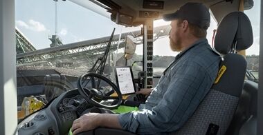 volvo-benefits-wheel-loader-l120h-t4f-new-co-pilot-2324x1200