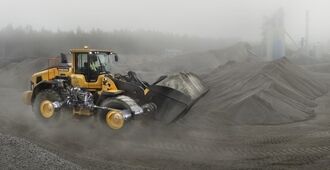 volvo-benefit-wheel-loader-l150h-l180h-l220h-boost-your-productivity-by-up-to-10-percent-2324x1200