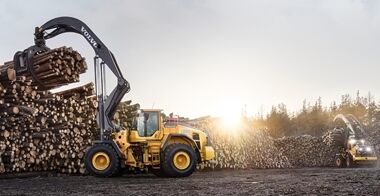 volvo-benefit-wheel-loader-l200hhl-a-proven-concept-since-1974-2324x1200