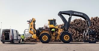 volvo-benefit-wheel-loader-l200hhl-log-more-time-2324x1200