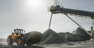 volvo-benefits-wheel-loader-l260h-t3-t4f-boost-your-productivity-by-up-to-15-per-cent-2324x1200