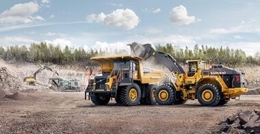volvo-show-wheel-loader-l350h-update-t4f-2324x1200