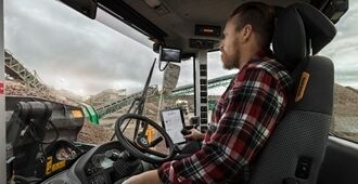 volvo-benefits-wheel-loader-l90h-t4f-new-co-pilot-2324x1200