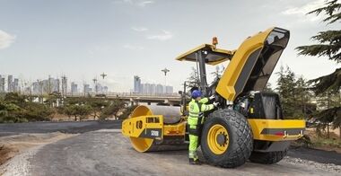 volvo-benefit-soil-compactor-sd110b-cab-easy-service-access-2324x1200