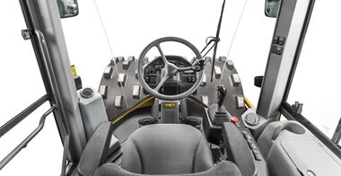 volvo-benefit-soil-compactor-sd110b-cab-operator-environment-2324x1200