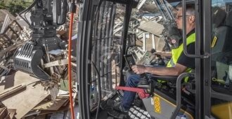 volvo-benefit-wheeled-excavator-ew200-e-mh-t4f-sv-configured-your-way-2324x1200