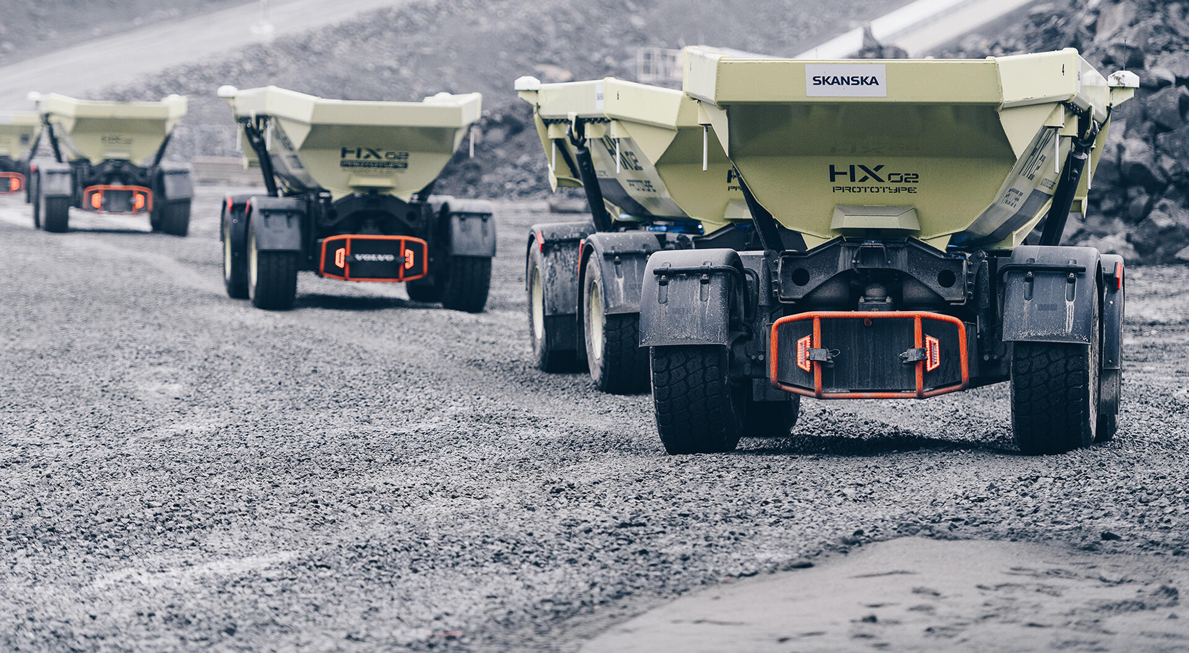 fleet of HX01 machines on a worksite
