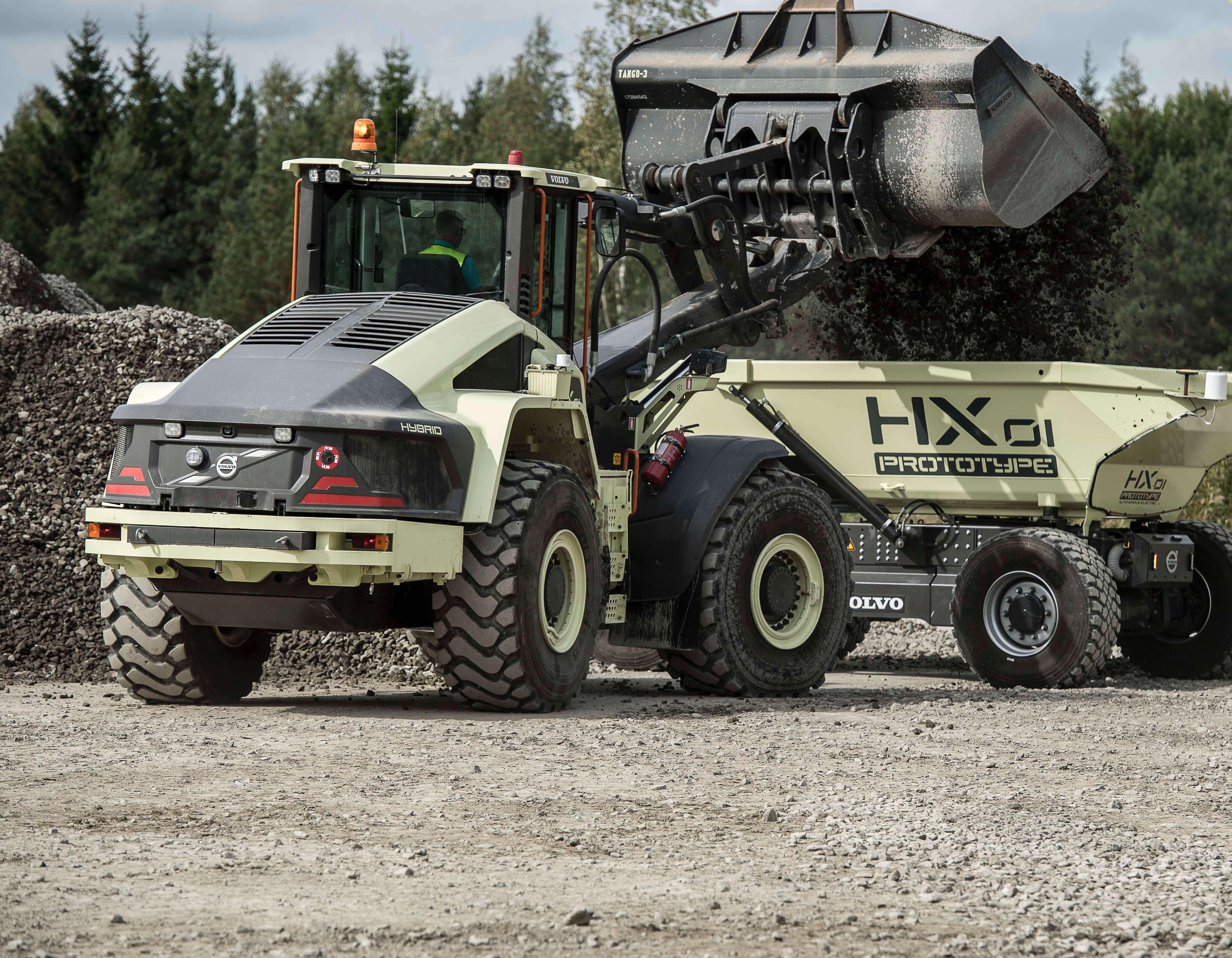 Concept Machines HX01 on a worksite