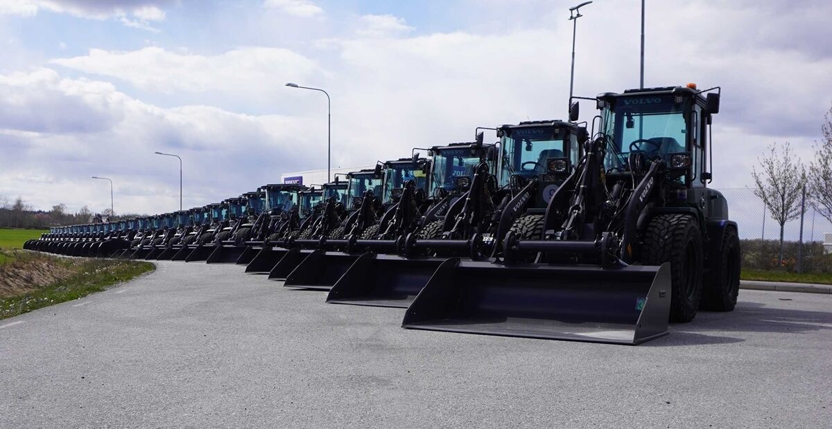 First Wheel Loader Volvo CE supplies first wheel loaders to Swedish Armed Forces