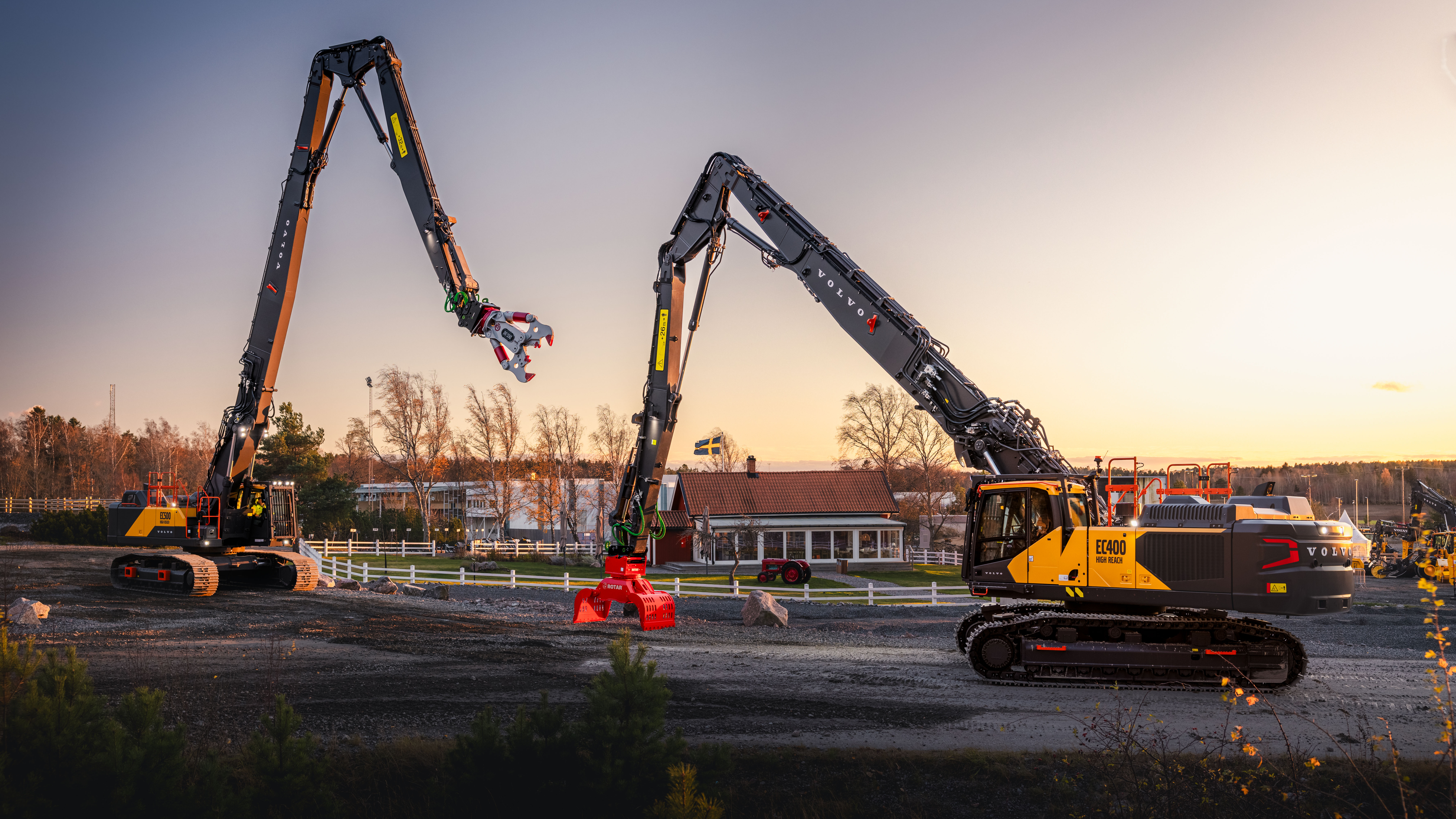 neue Abbruchbagger Volvo CE High Reach