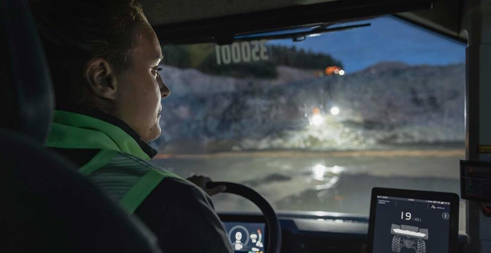 Volvo-CE-unveils-01