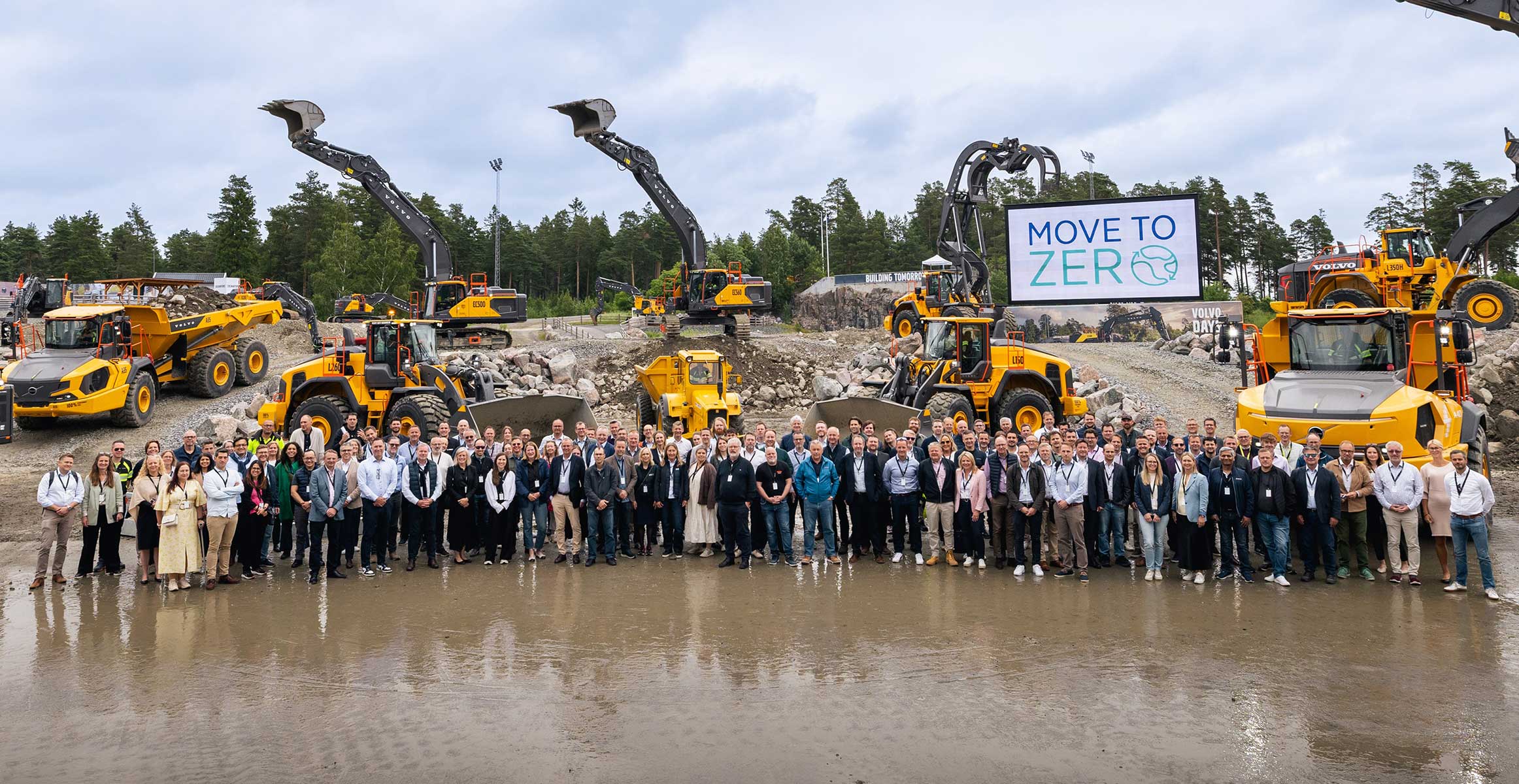 Volvo-CE-convenes-Europes-ecosystem-at-Move-to-Zero-2026-01
