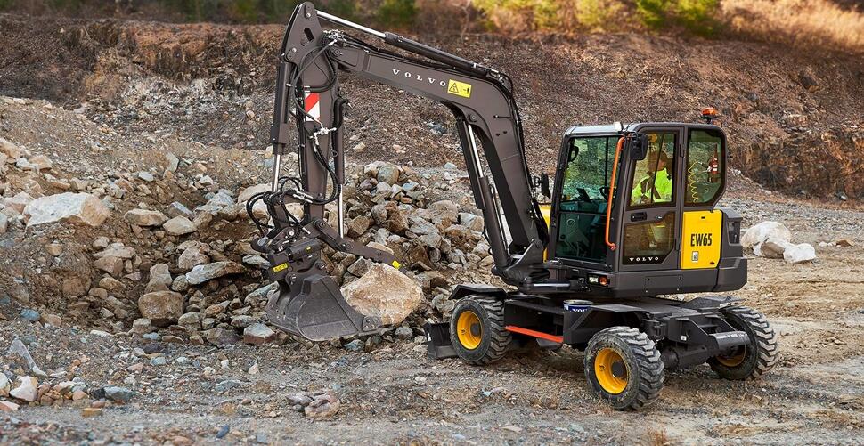 Volvo-ECR90-EC65-EW65-Excavator---03