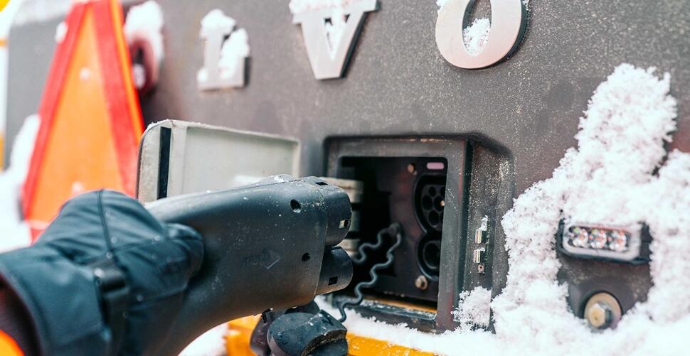 Volvo-L120-Electric-proves-itself-in-demanding--05