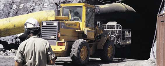 Volvo BM, – 4000 series