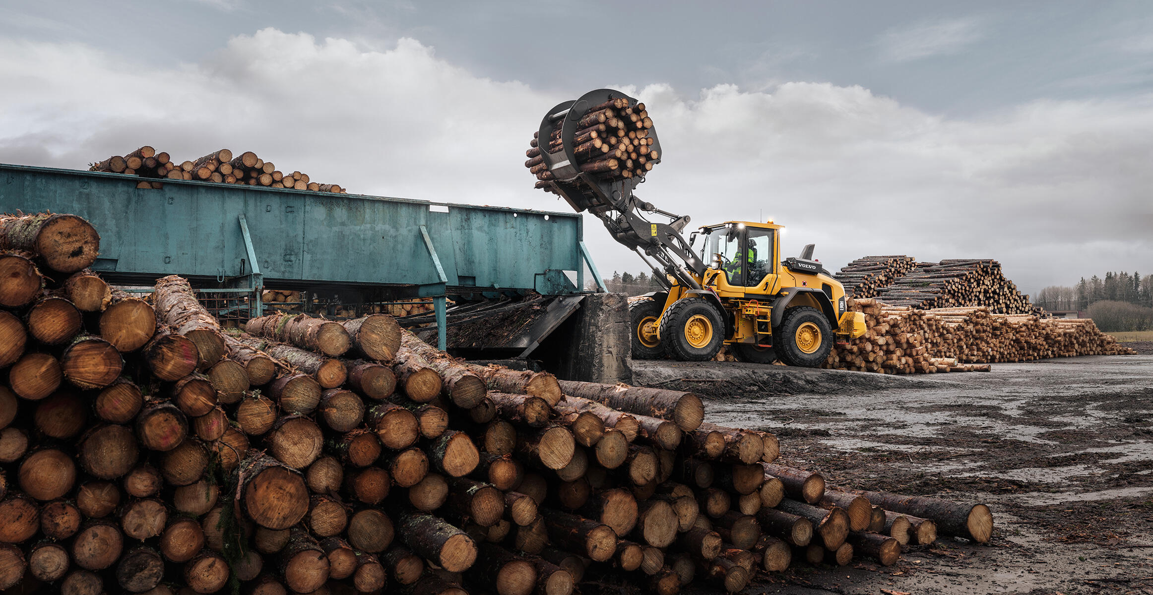 Volvo wheel loader L90H T4F