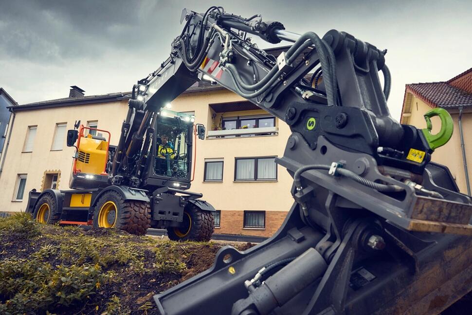 Gravearbejde med Volvo EWR150/EWR170