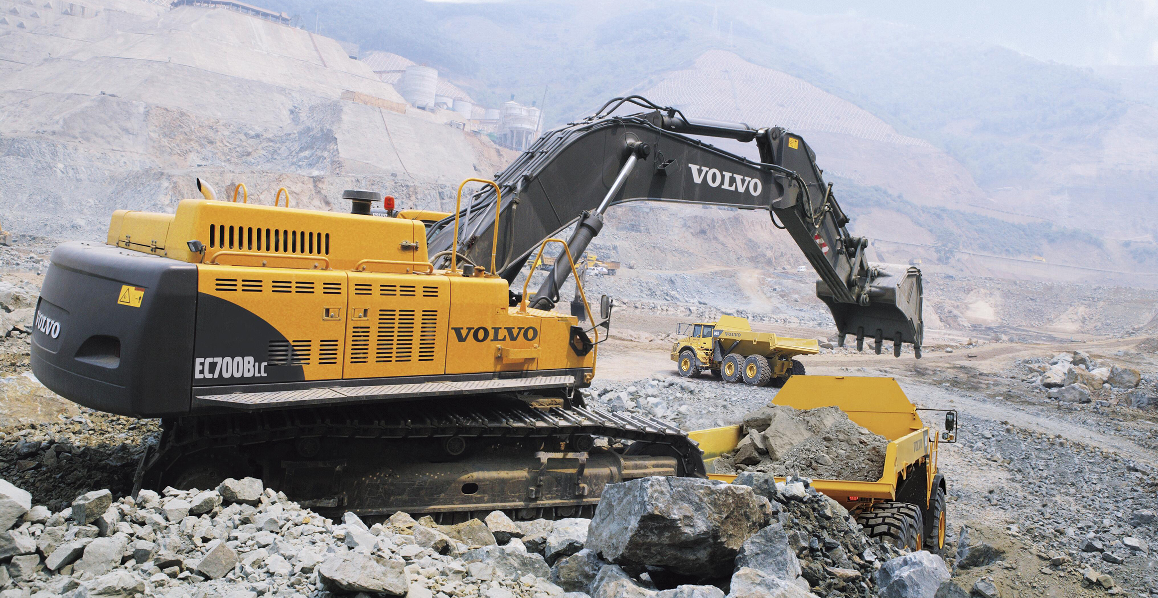 Volvo CE EC700BLC and A40E
