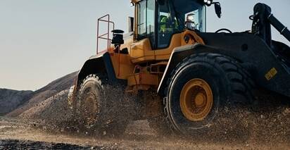 Колесный погрузчик Volvo L220H