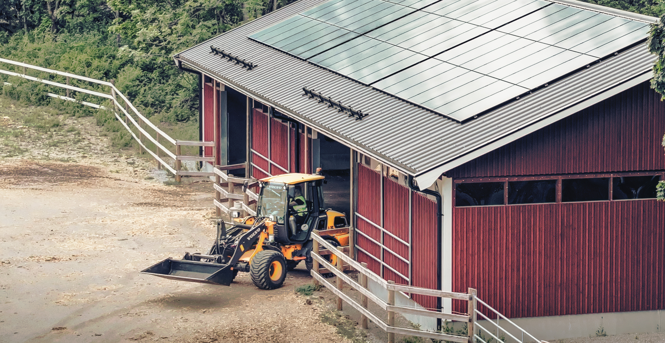 Electric wheel loader and solar panels