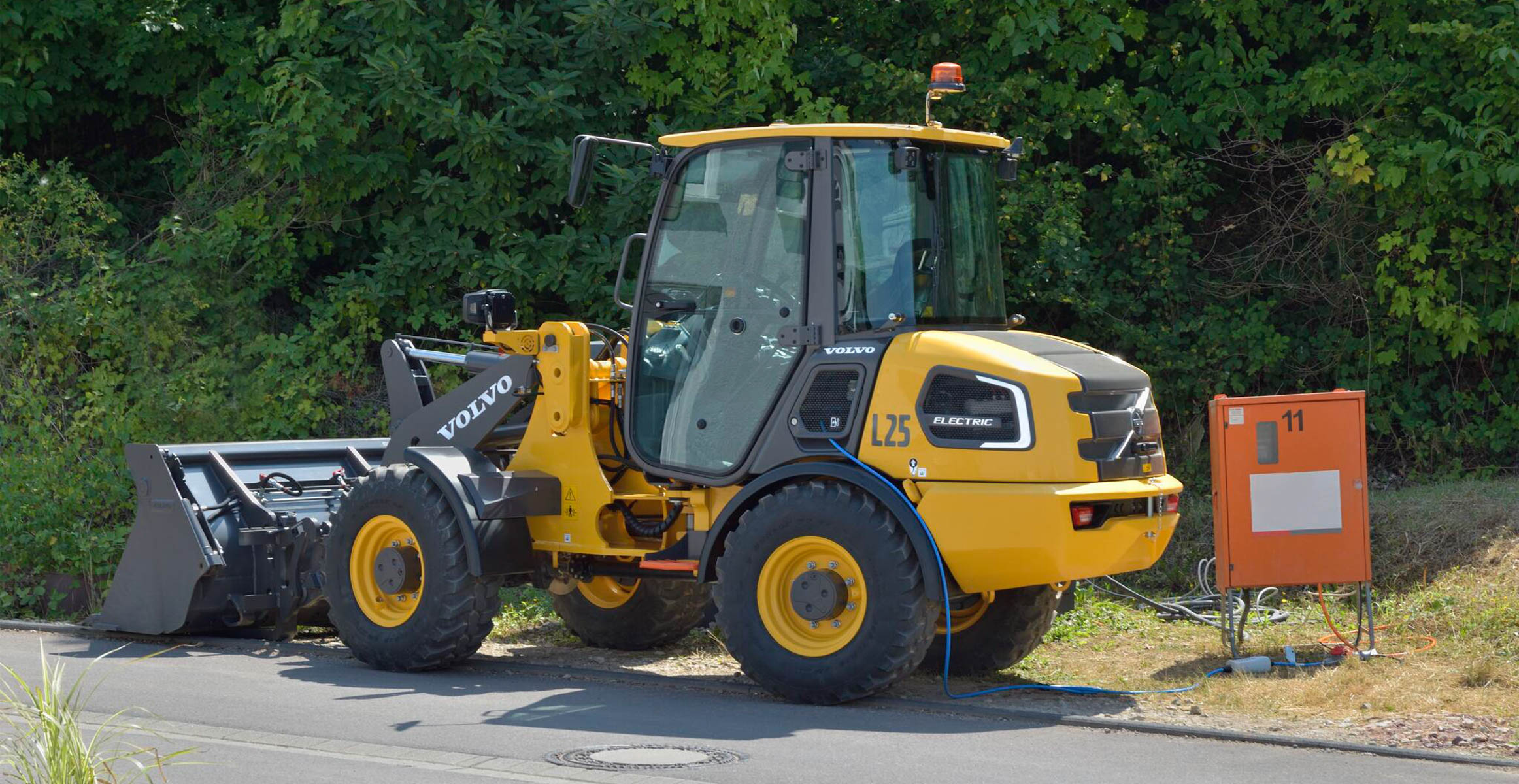 Charging when building roads with electric