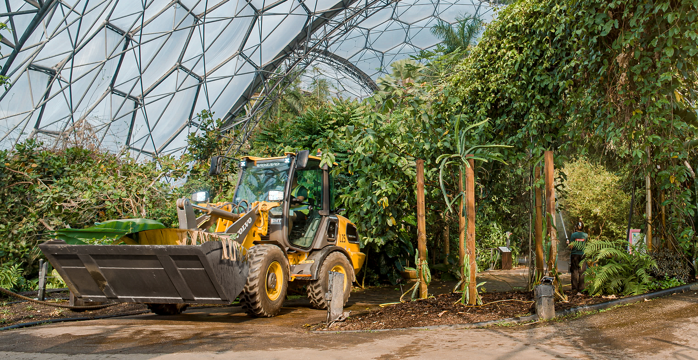 Electric landscaping