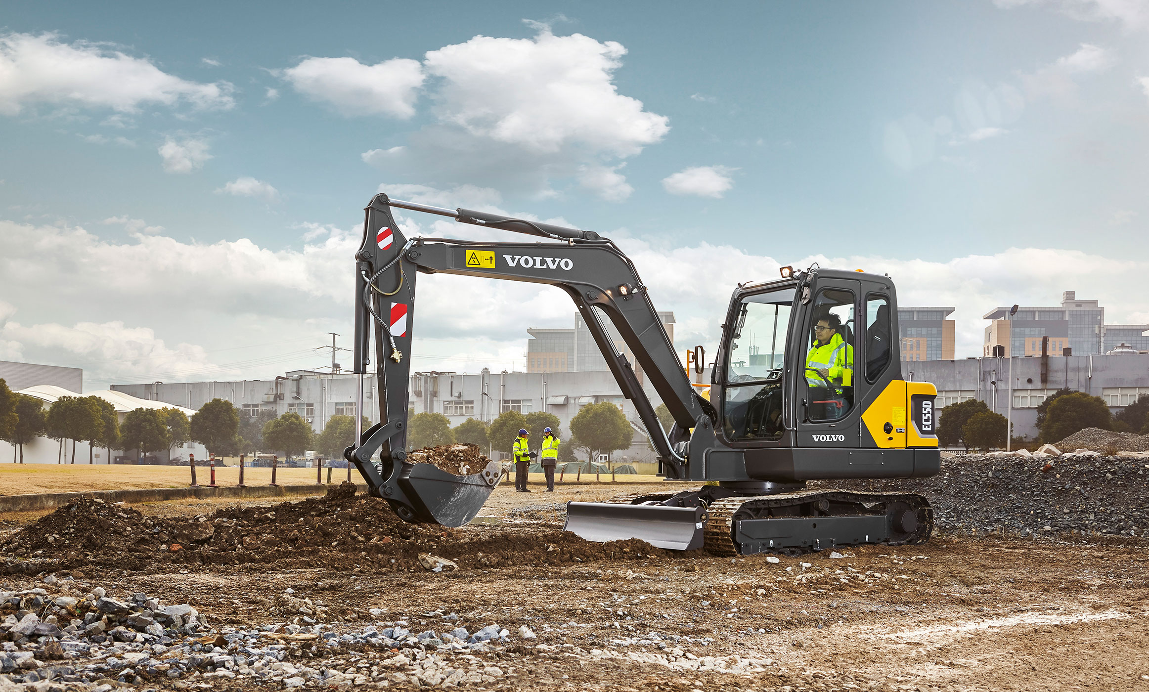 Volvo EC55D: more muscle, more hussle