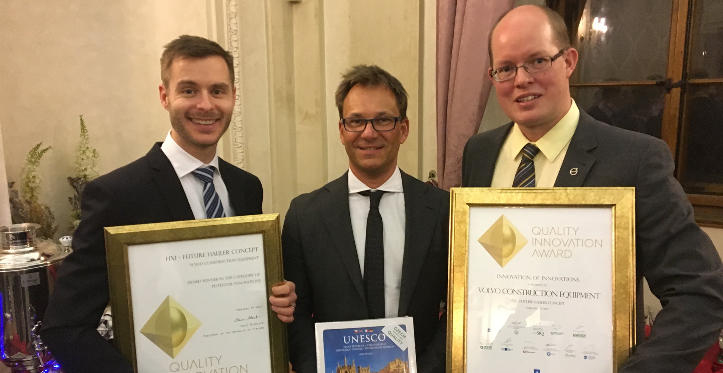 Collecting the prestigious awards for the HX1 prototype 2